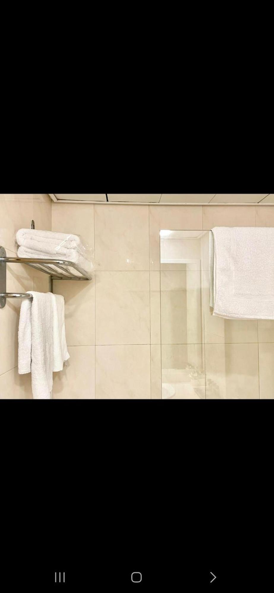 Oceanus Apartment Hotel Herzliya Exterior photo